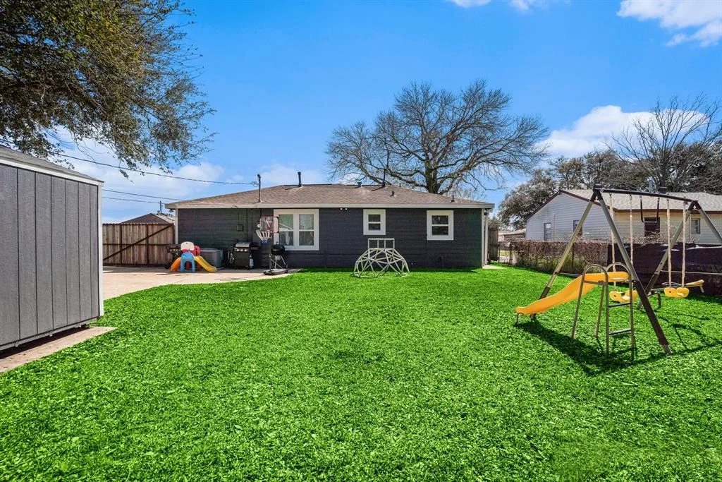 Photo of 7433 W Lambuth Lane