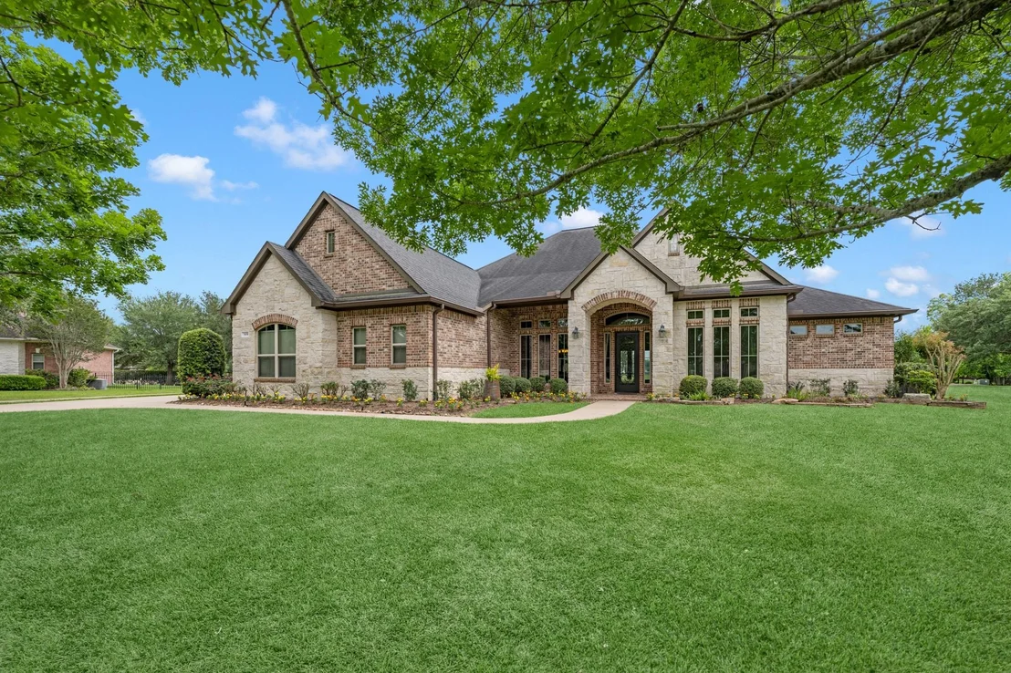 Photo of 5658 Westerdale Drive