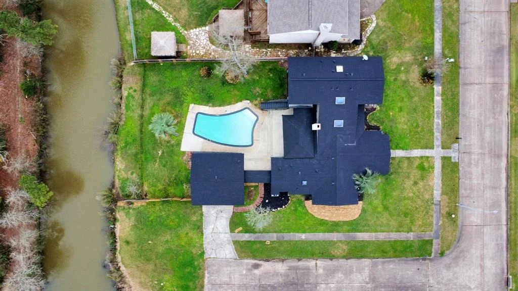 Photo of 1003 Oak Leaf Street