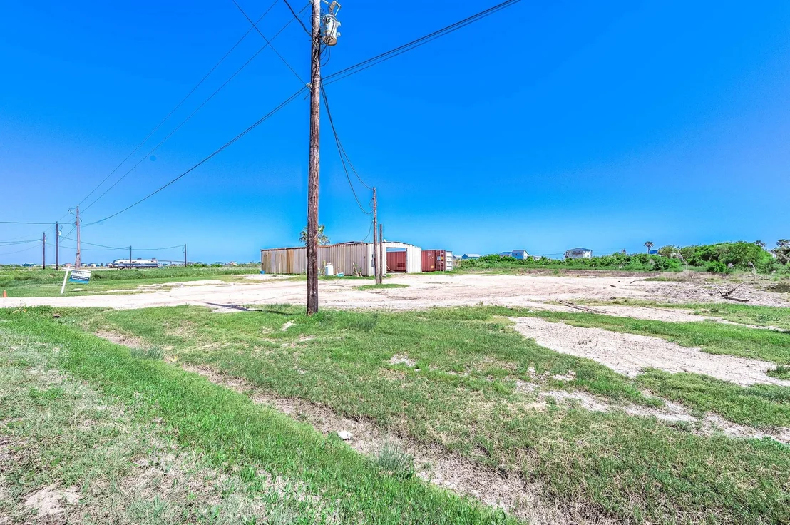 Photo of 47-50 409-411 Cr 204 Dolphin Way