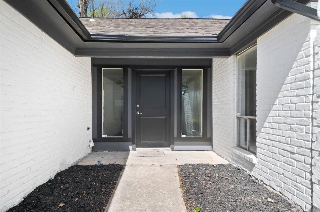 Photo of 23838 English Oak Drive