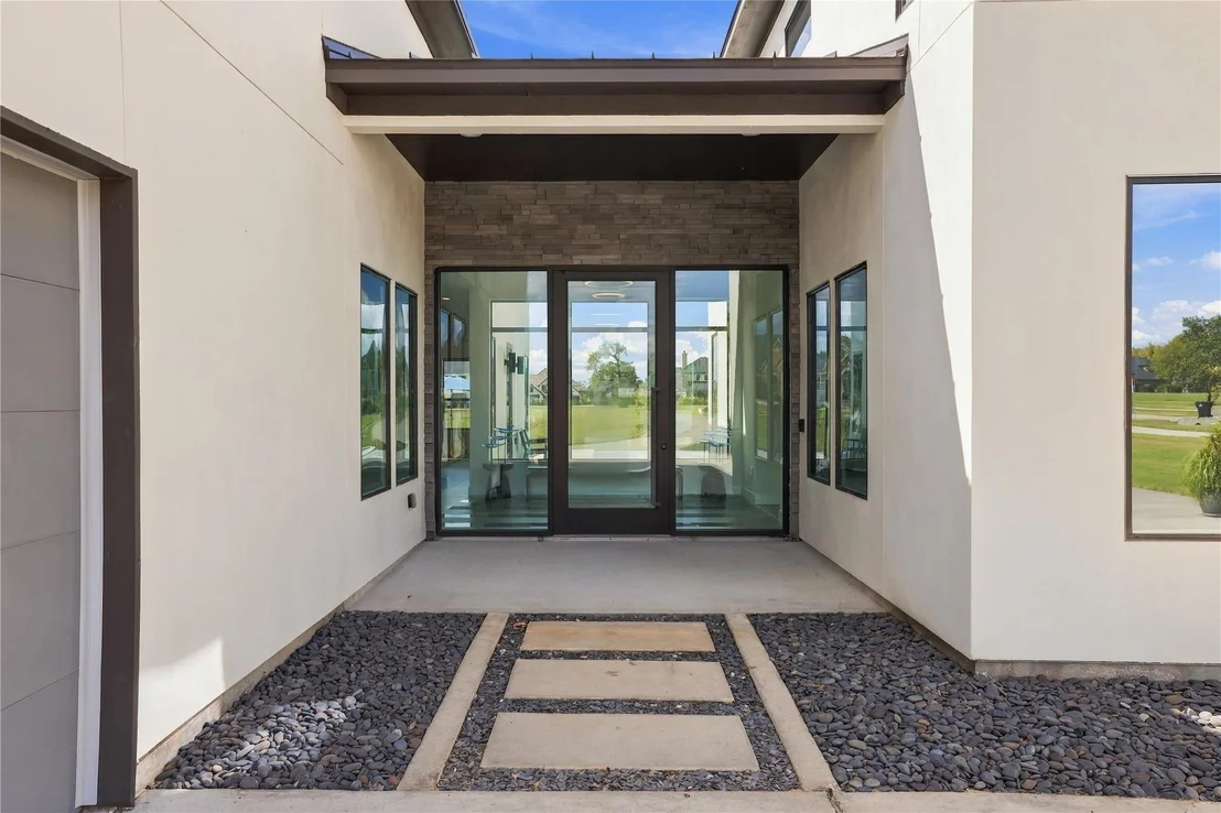 Photo of 11600 Grand Pine Drive
