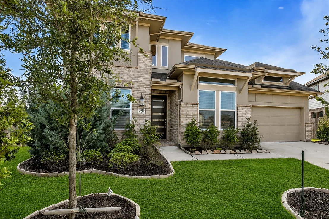 Photo of 2916 Aspen Point Court