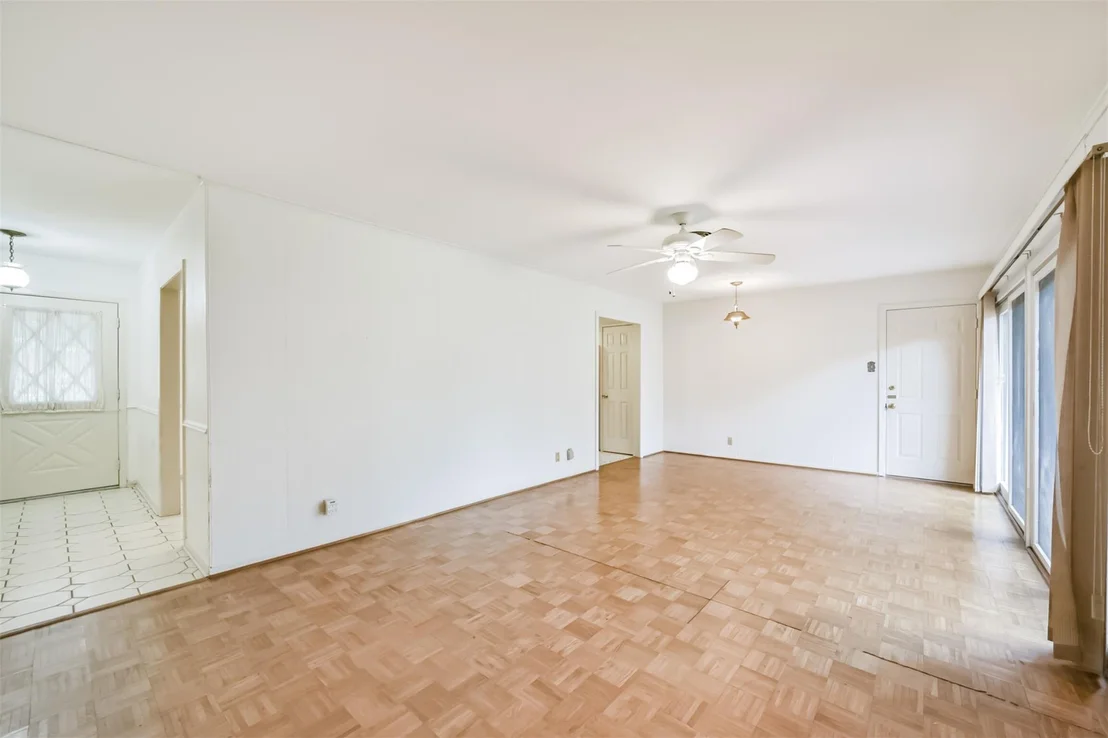 Photo of 7510 Romney Road