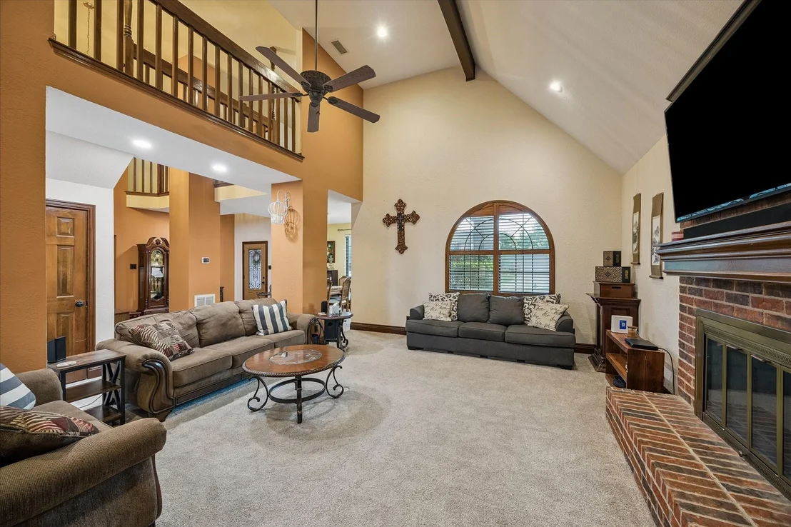 Photo of 608 Westview Terrace Drive