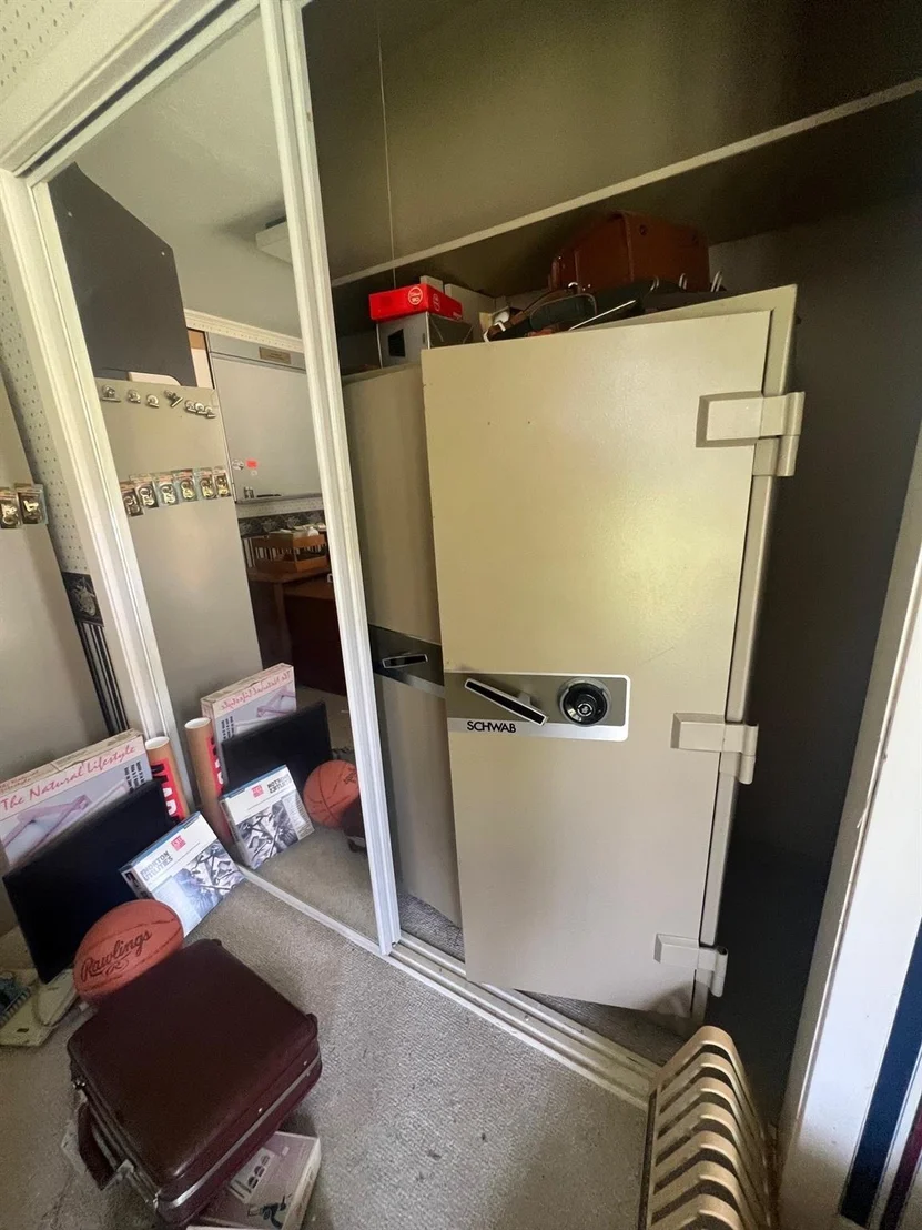 Photo of 9302 Memorial Drive