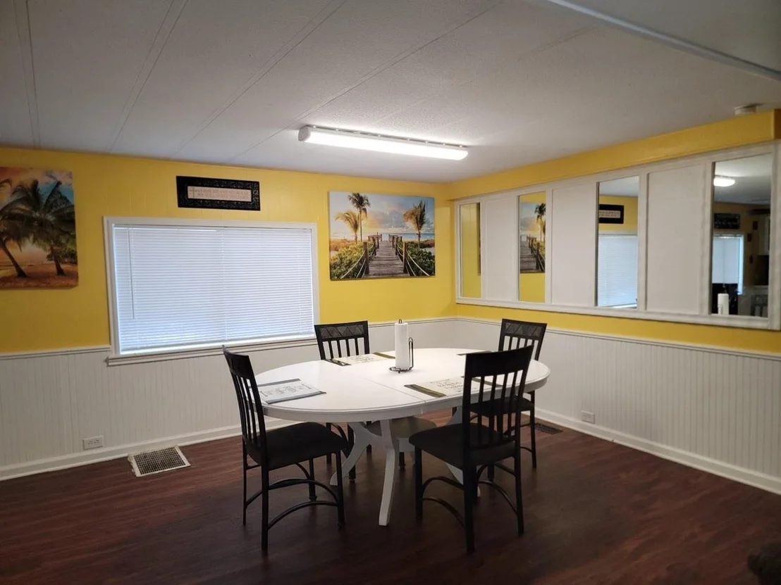 Photo of 38 E Whippoorwill Lane