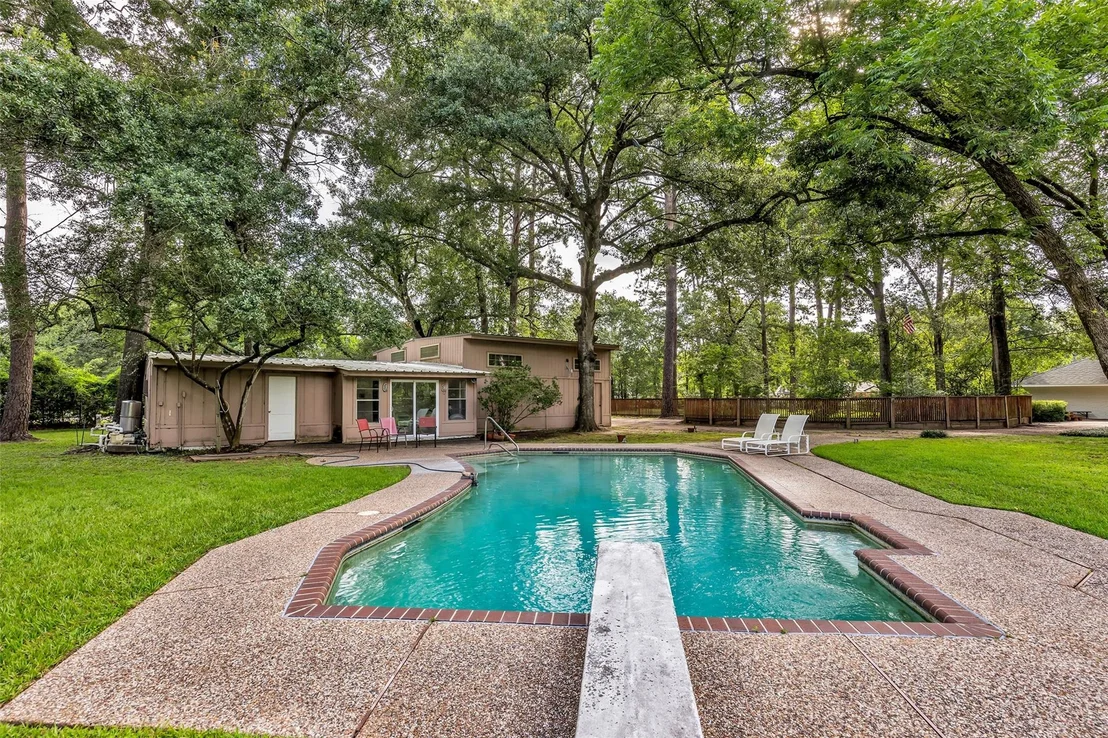 Photo of 11427 Glenora Drive