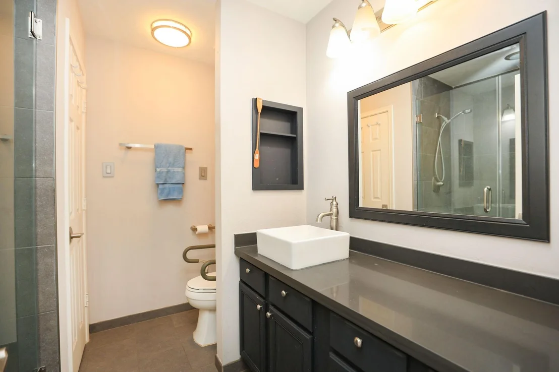 Photo of 10403 Twin Oak Drive