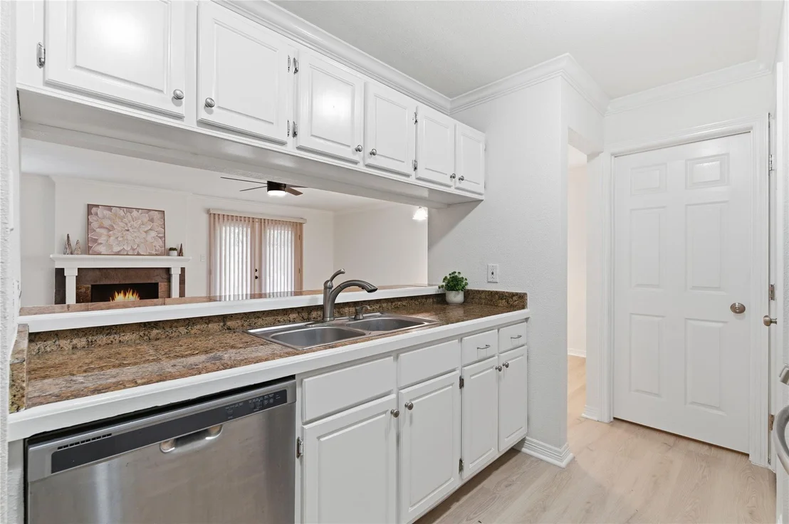 Photo of 11 Hasting Oak Court