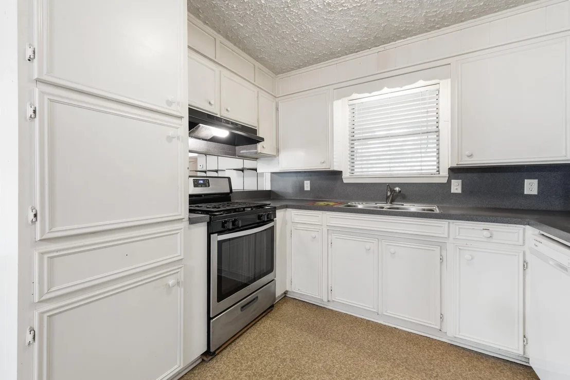 Photo of 1910 Palasota Drive