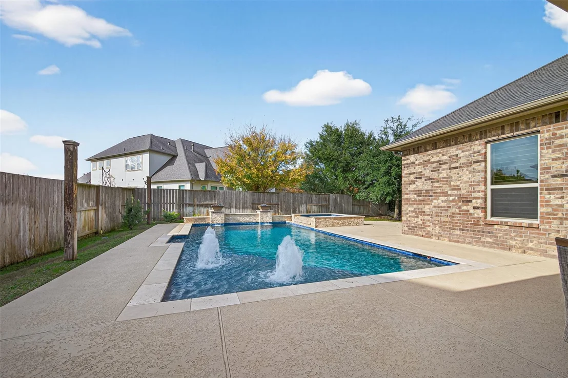 Photo of 7014 Prairie Grass Lane