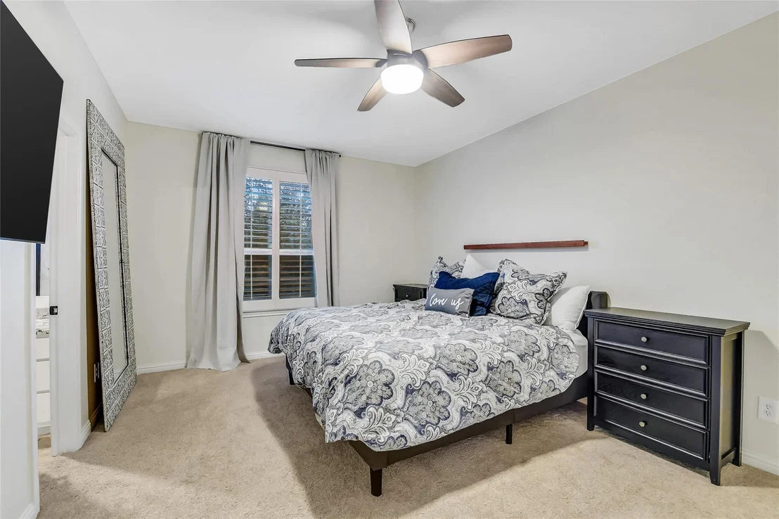 Photo of 5410 Briarcliff Lane