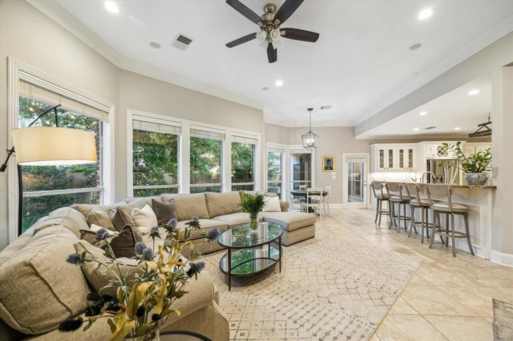 Photo of 6 Graceful Elm Court