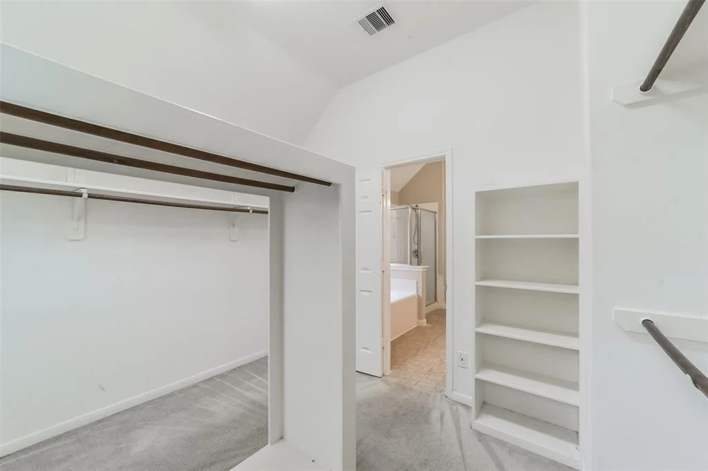 Photo of 6810 Latchmore Lane