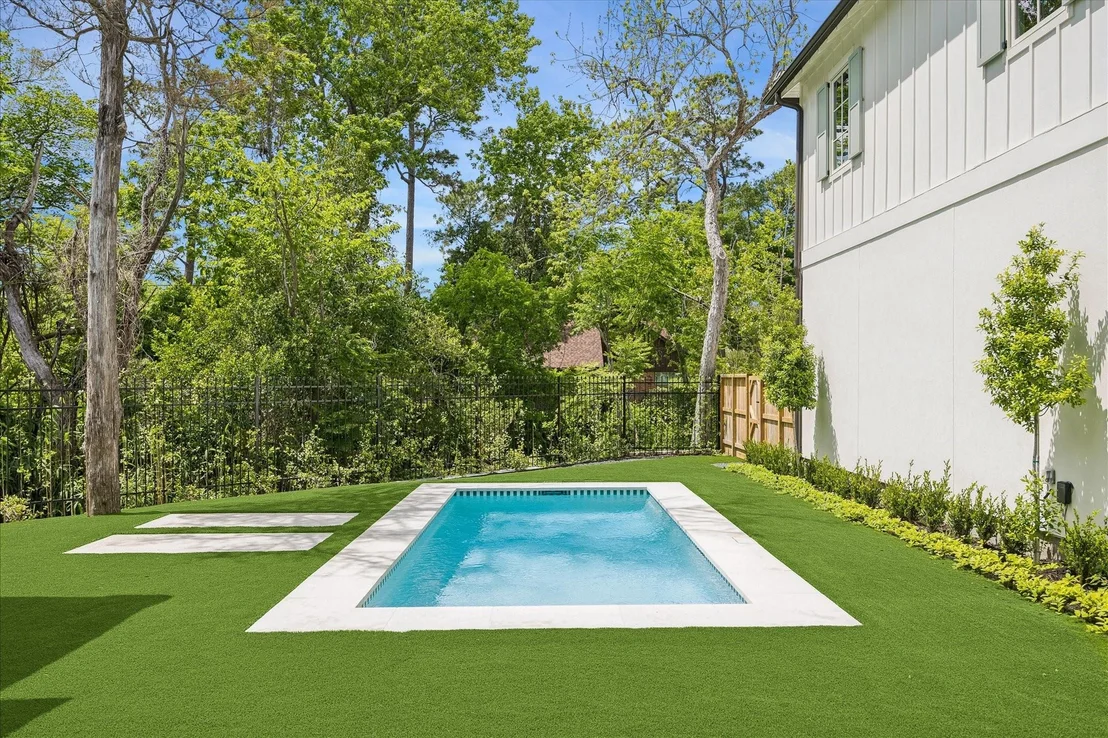Photo of 10801 Long Shadow Lane