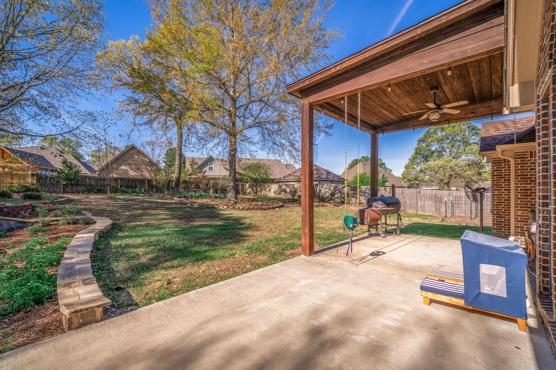 Photo of 104 Glen Rose Trail