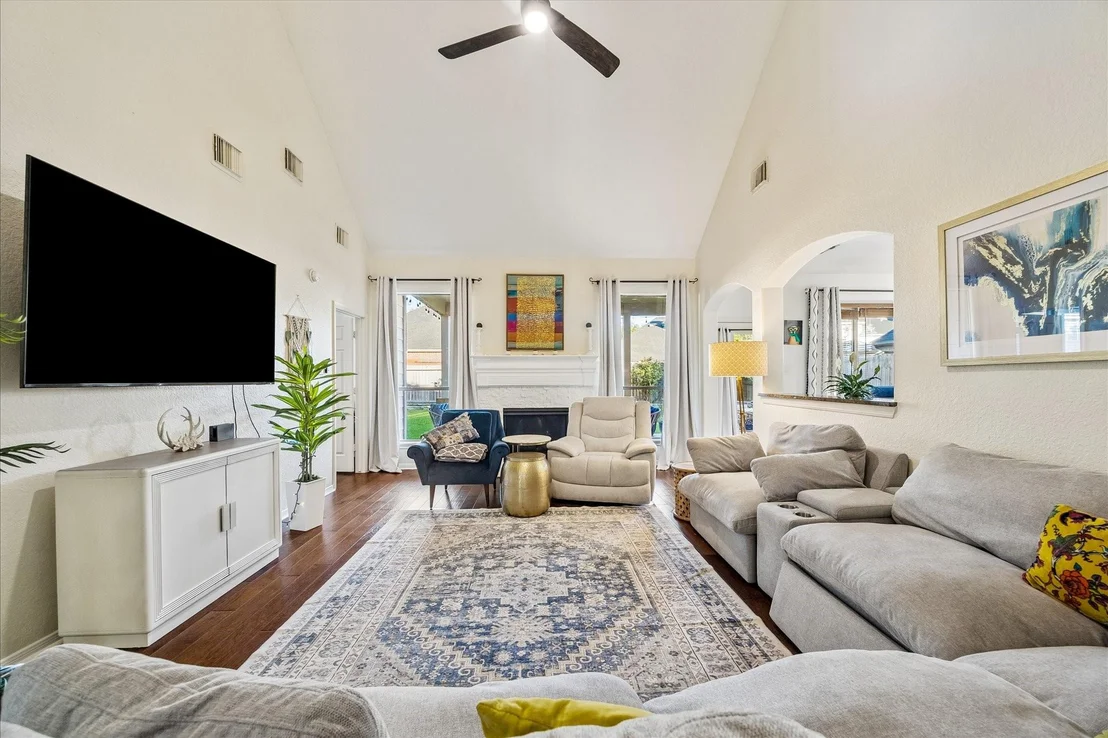 Photo of 6011 Gablestone Lane