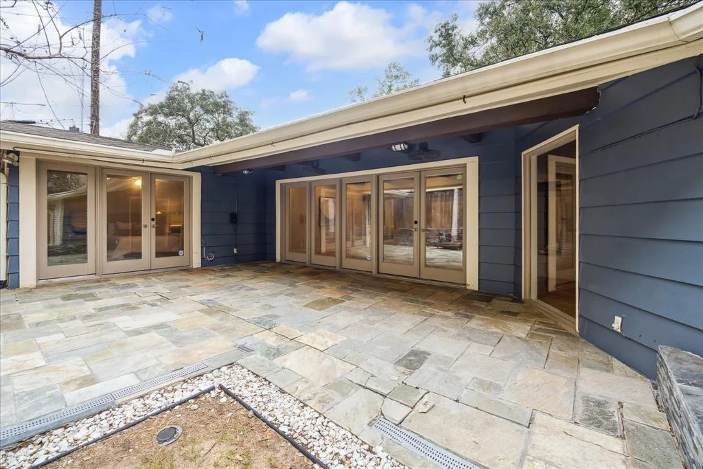 Photo of 6825 Bellgreen Drive