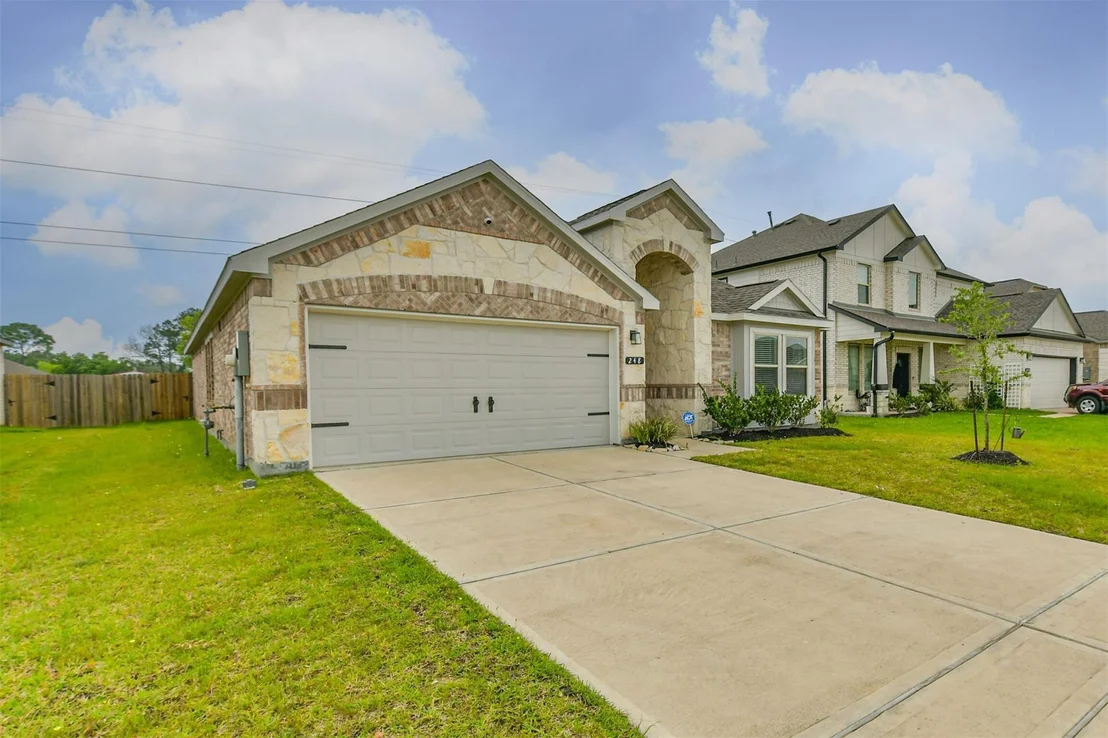 Photo of 248 Eagleville Drive