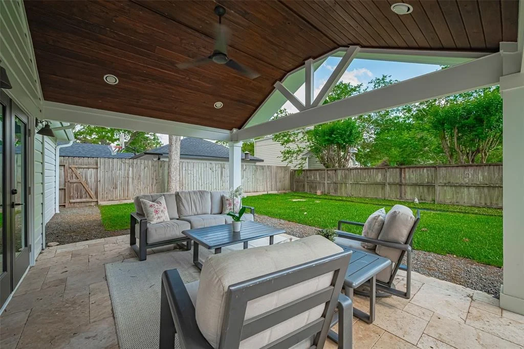 Photo of 14711 Carolcrest Drive