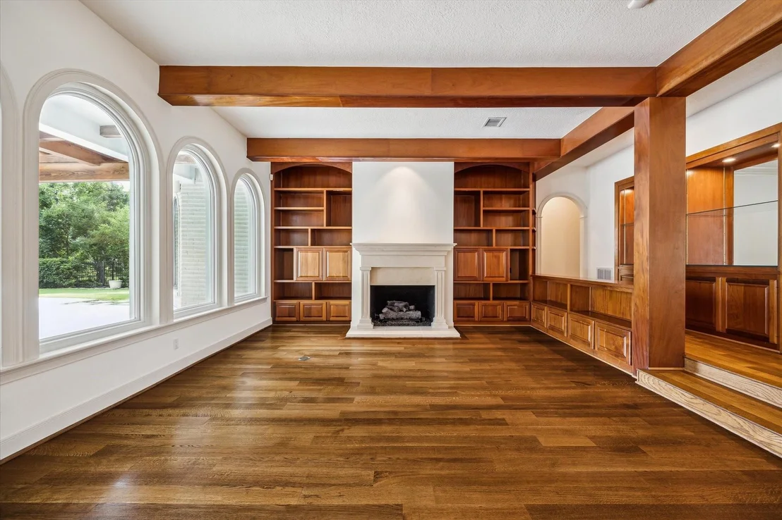 Photo of 30 Halfmoon Court