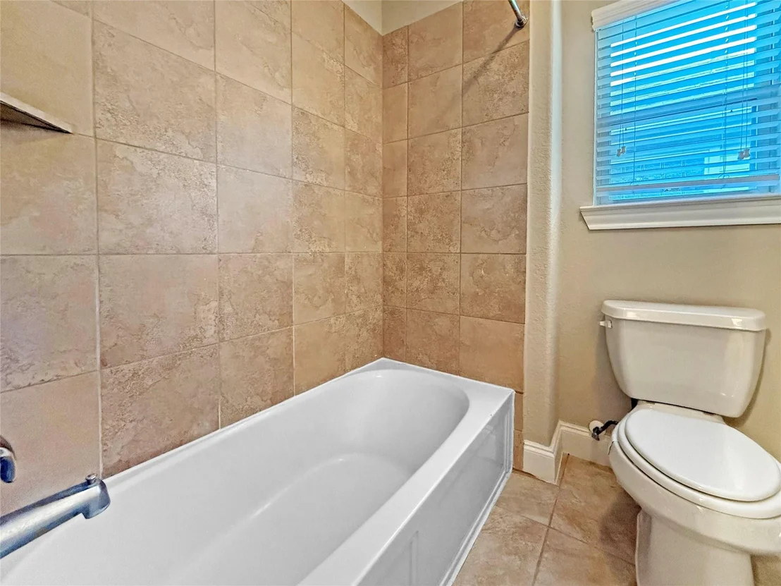 Photo of 110 N Pinto Point Circle