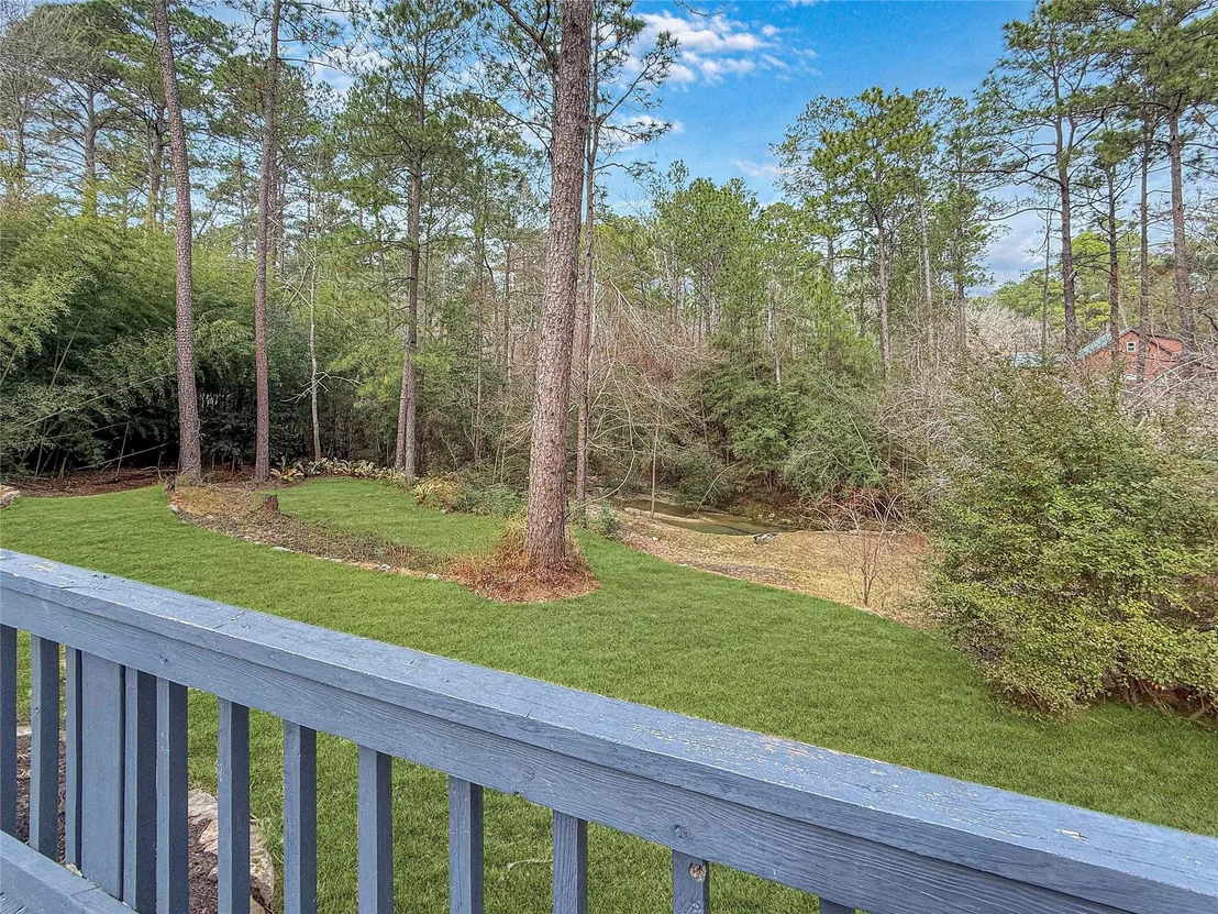 Photo of 447 Pinehurst Drive
