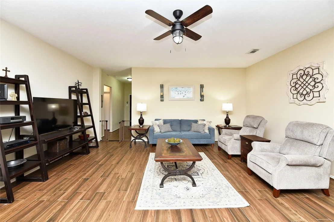 Photo of 26 S Vesper Bend Circle