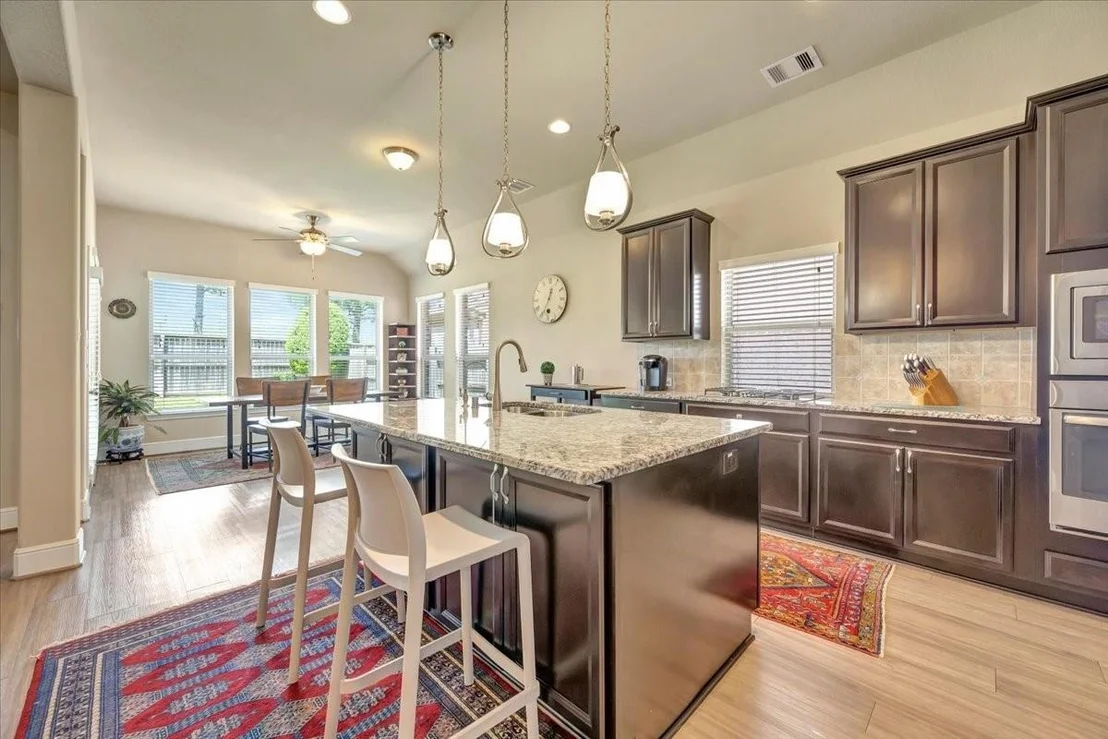 Photo of 640 Pertonila Lane