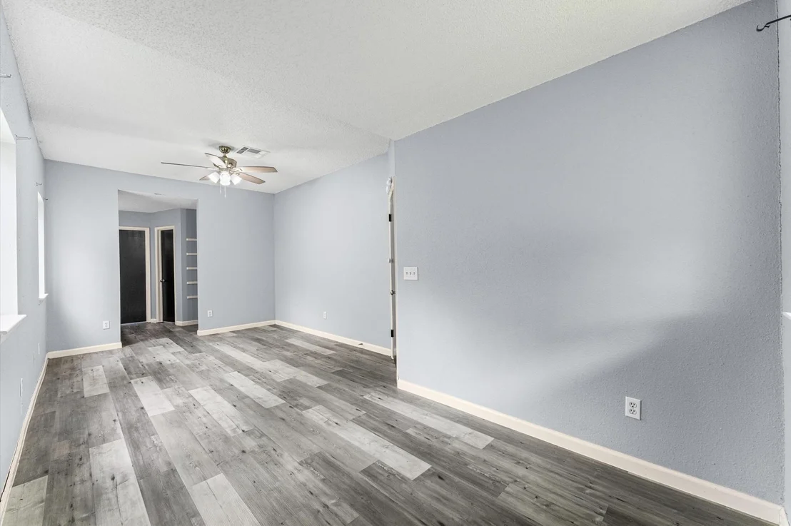 Photo of 2430 Shady Bend Drive