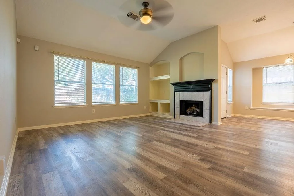 Photo of 9926 Goldenglade Drive