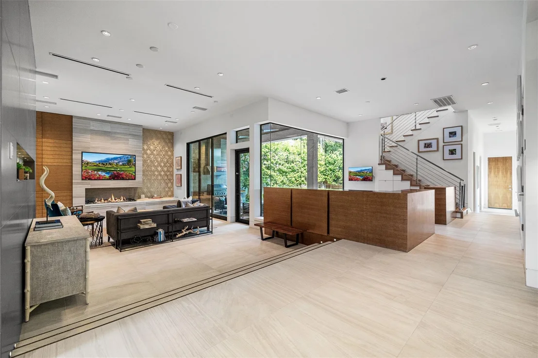 Photo of 2608 Barbara Lane