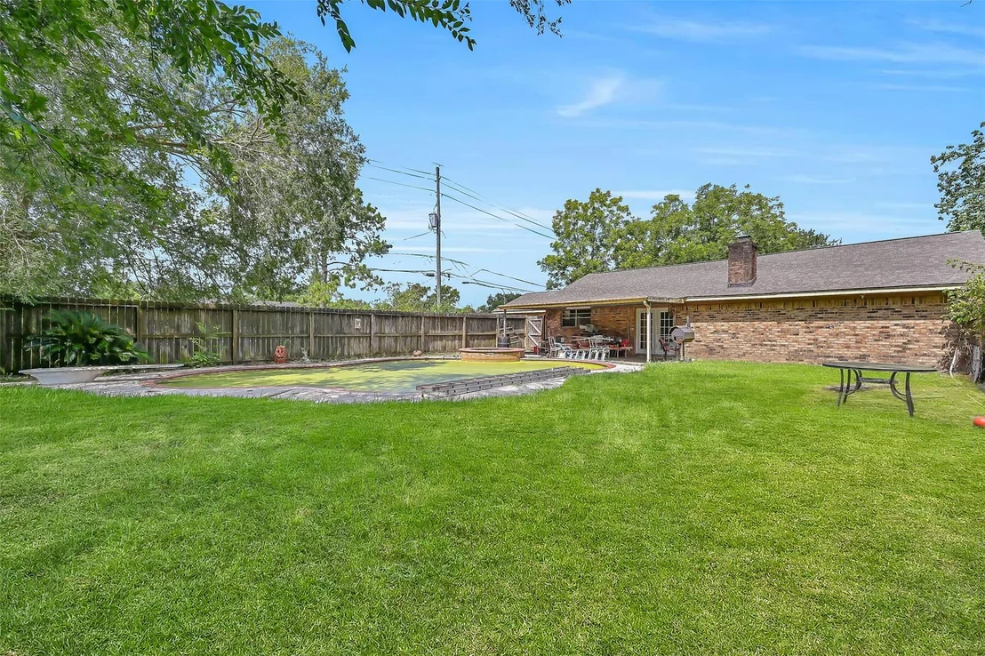Photo of 3827 Shady Drive