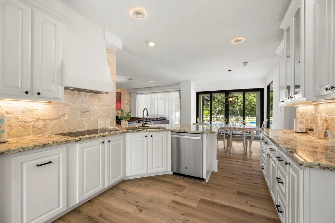Photo of 31219 Edgewater Drive