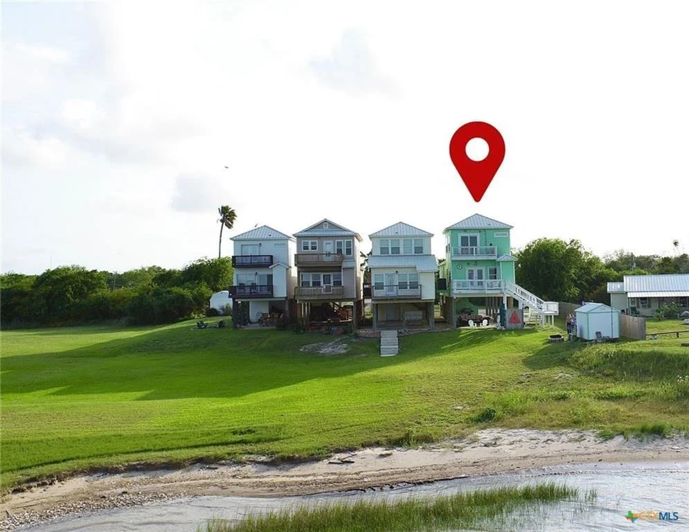 Photo of 106 Clement Cove