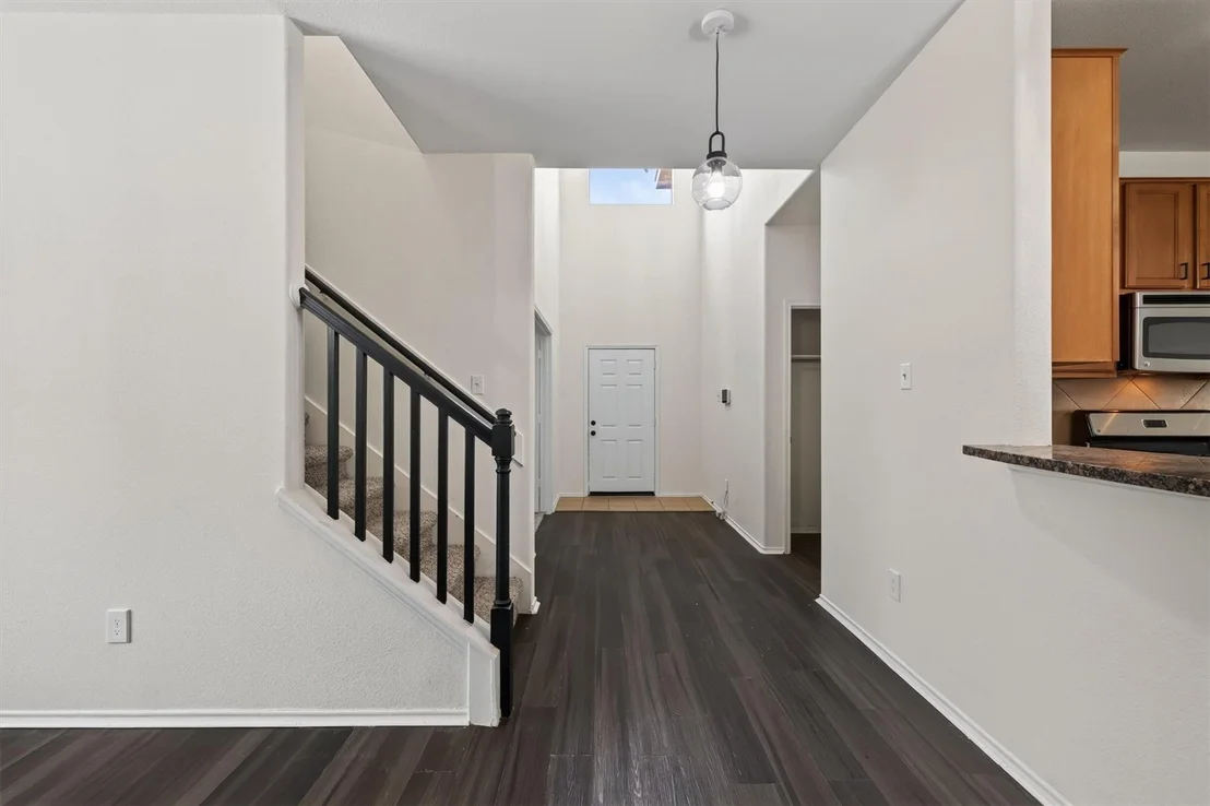 Photo of 206 Unique Court