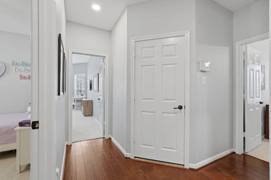Photo of 82 S Rocky Point Circle