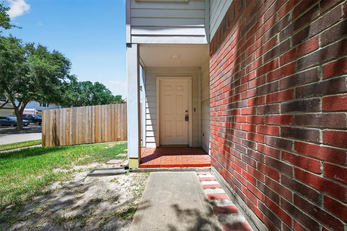 Photo of 6603 Windy River Lane