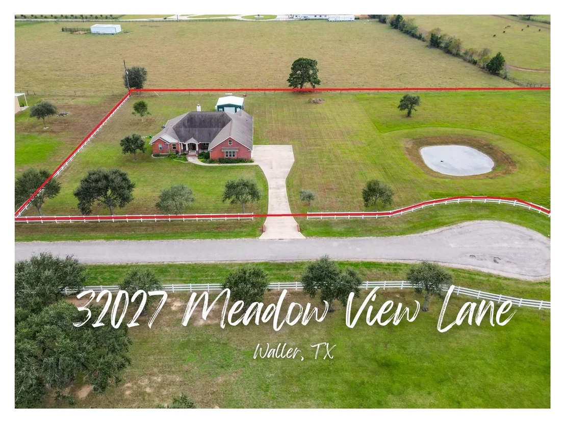 Photo of 32027 Meadow View Lane