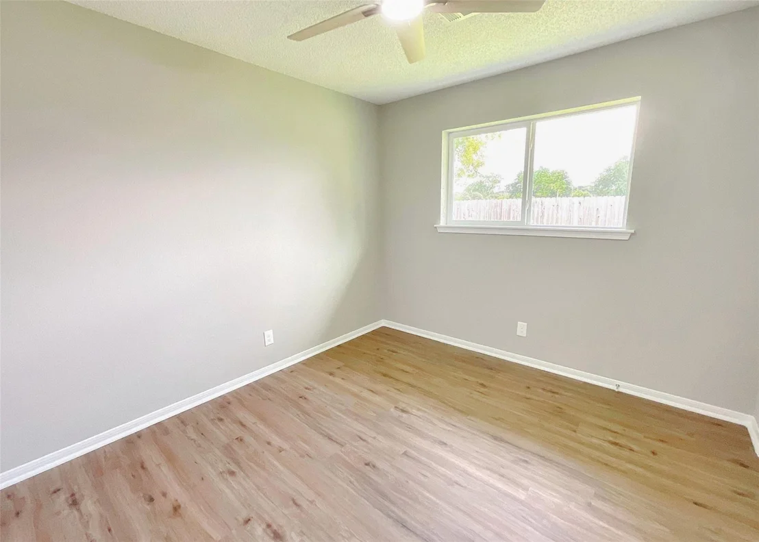 Photo of 522 Irene Drive