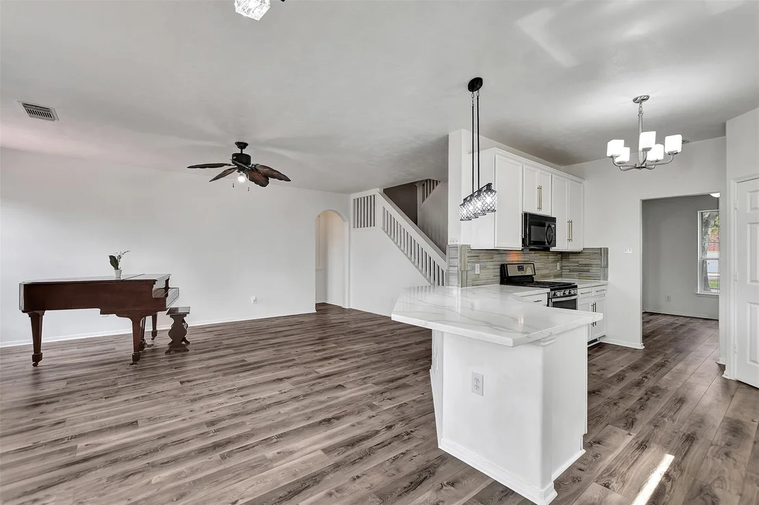 Photo of 4907 Arbor Falls Lane