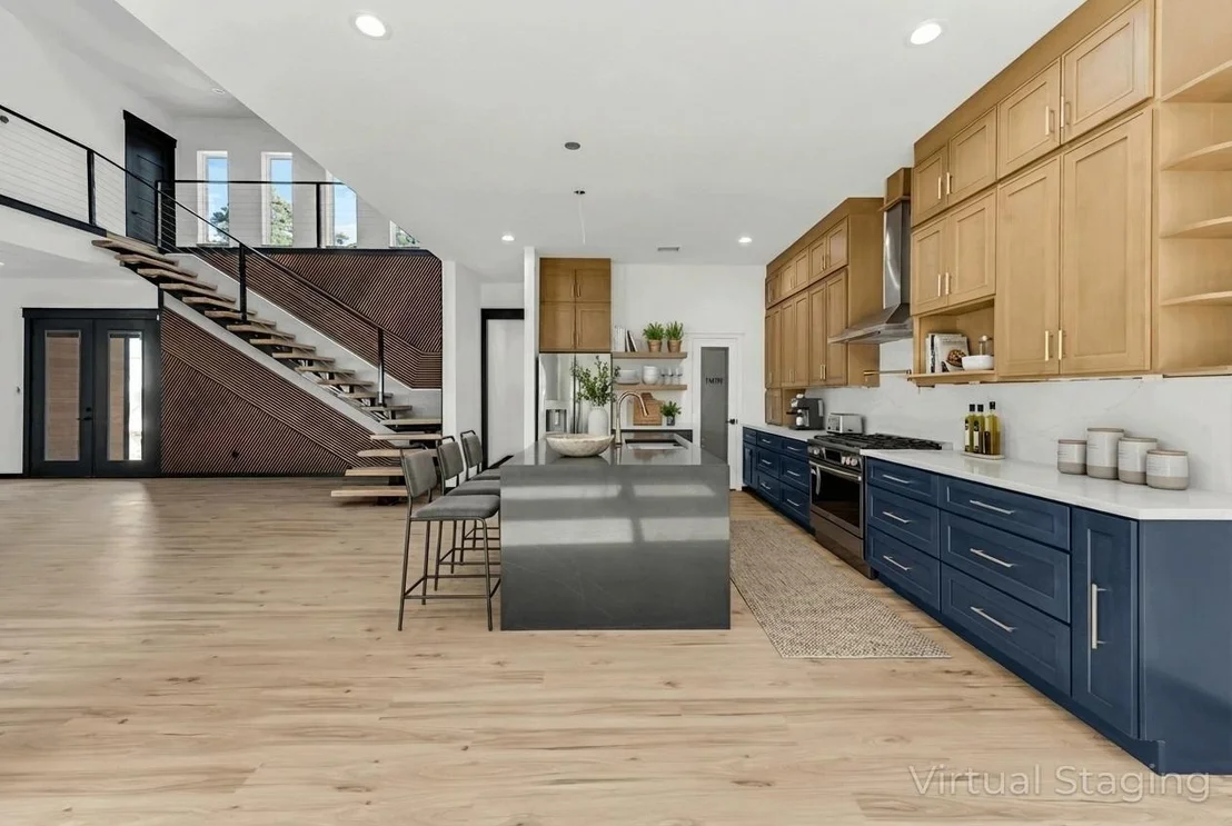 Photo of 7292 Edgewater Drive