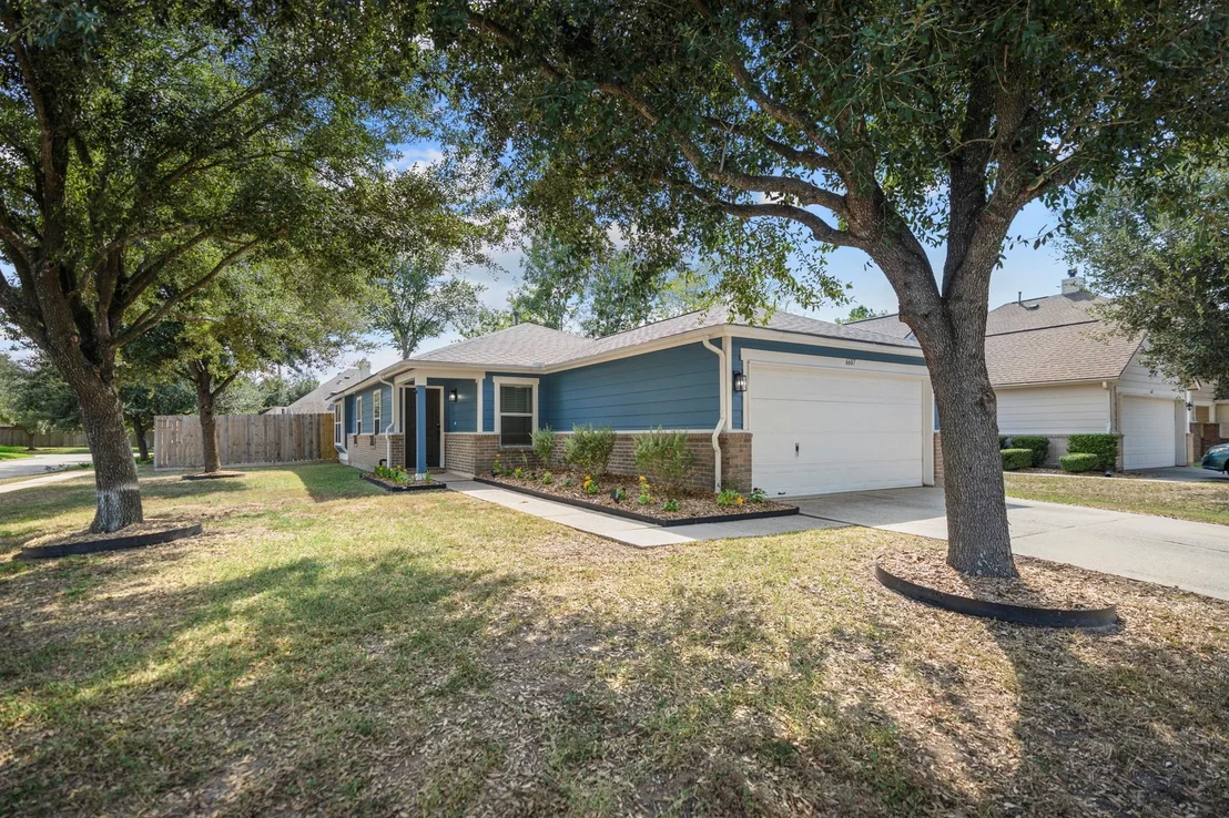 Photo of 6607 Bluestone Springs Lane