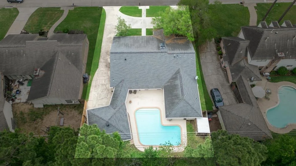 Photo of 16615 Sir William Drive