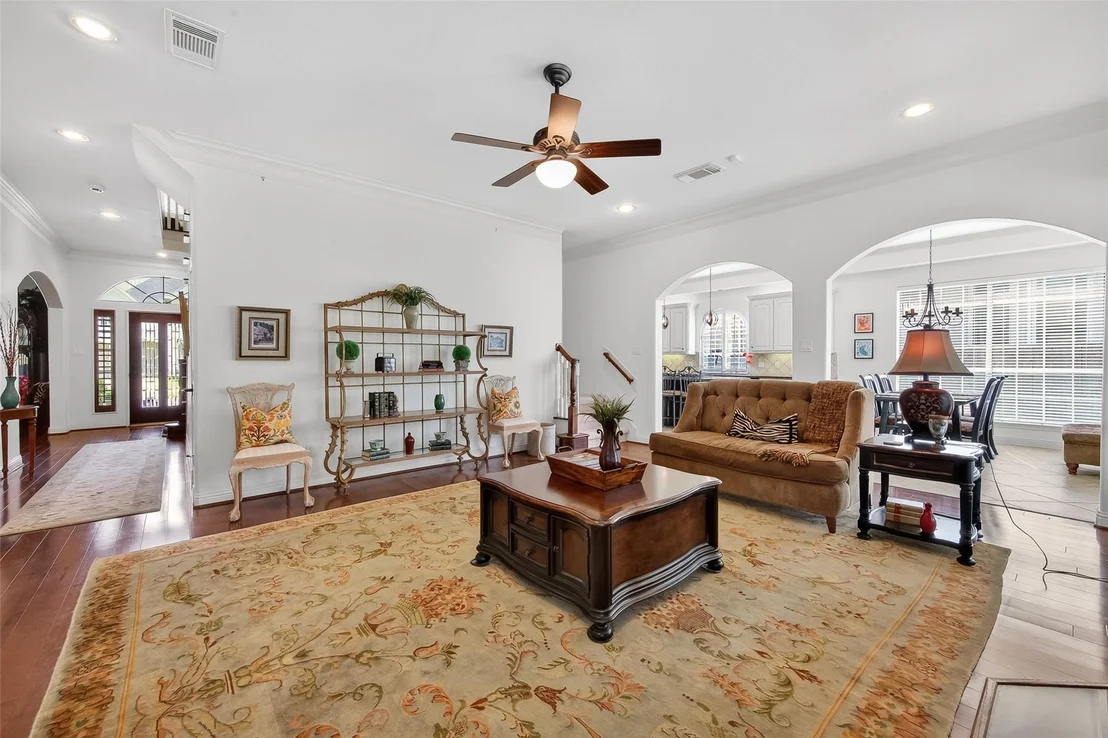 Photo of 15 Stonecliff Circle