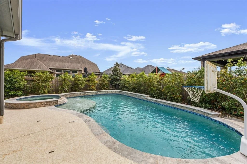 Photo of 3820 Hawthorn Shadow Court