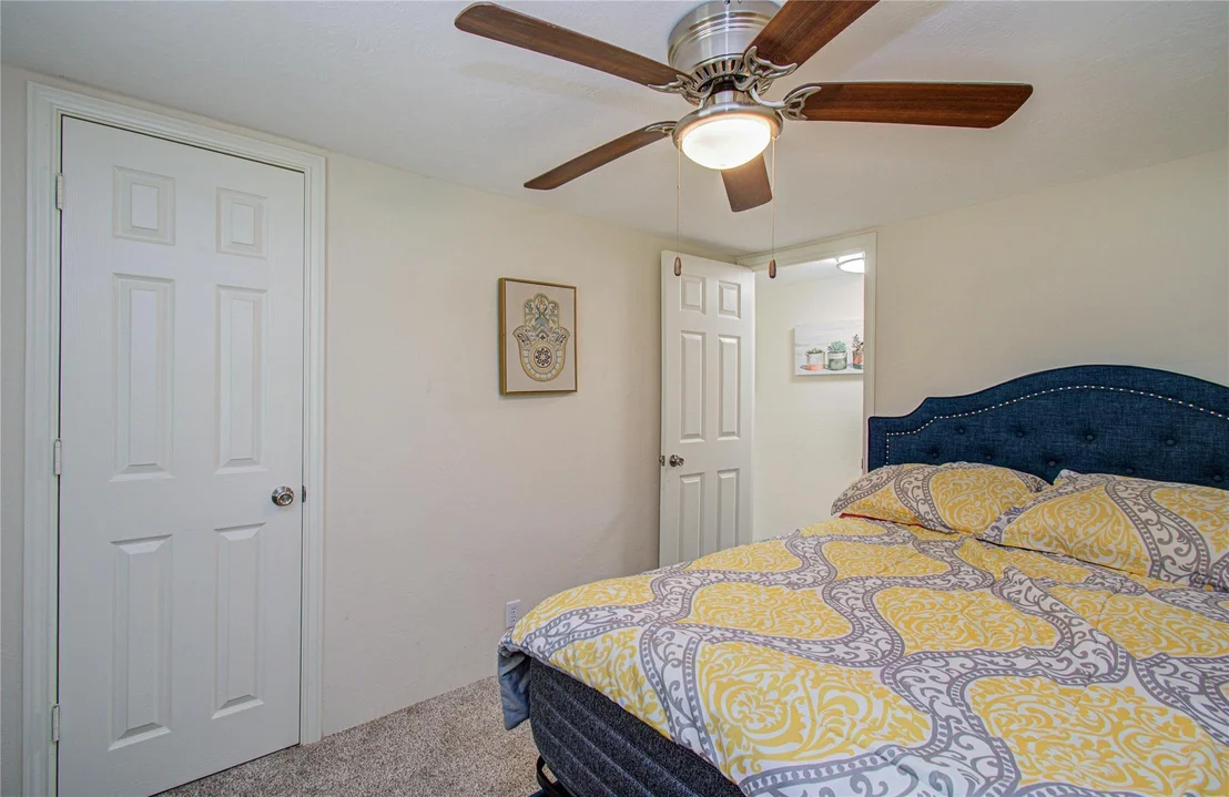 Photo of 36 W Old Field Drive
