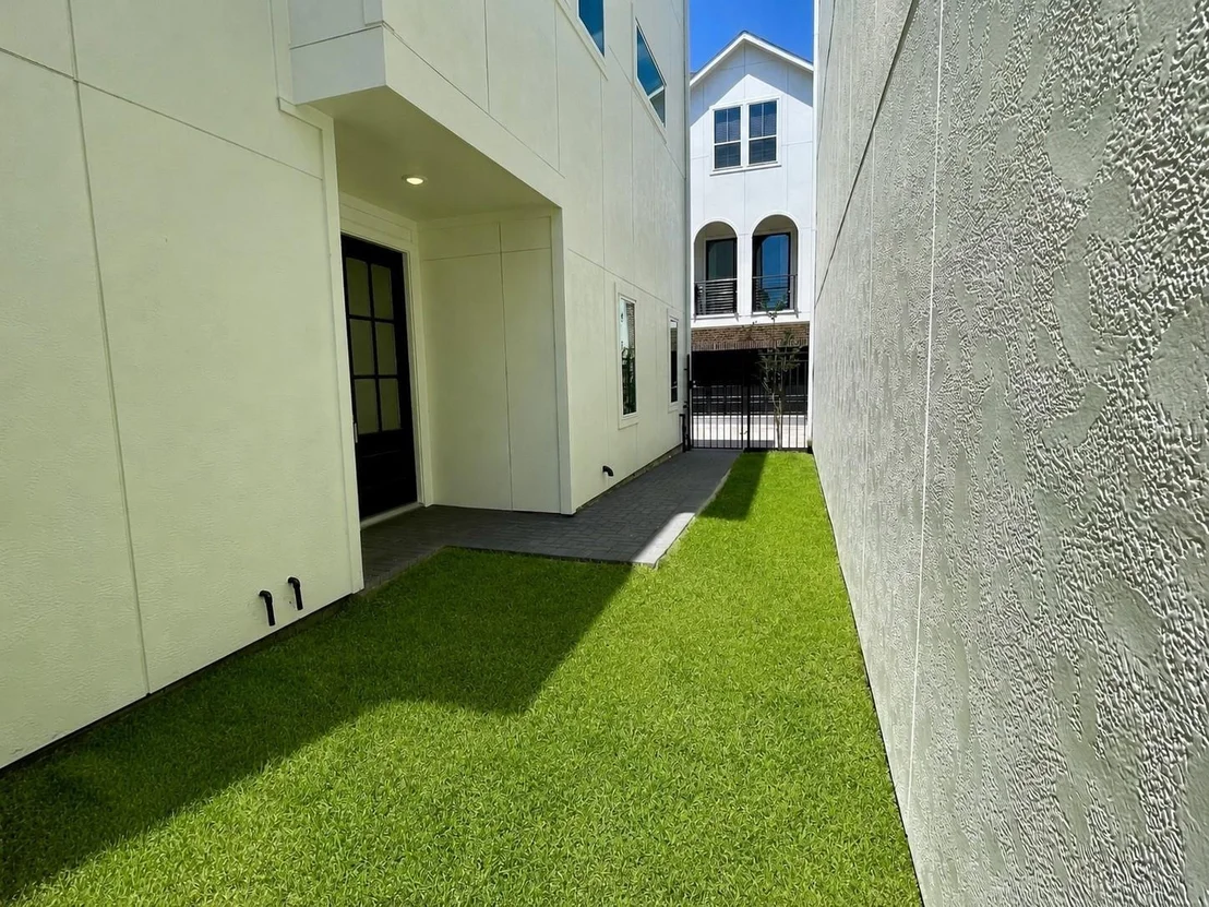 Photo of 3091 Hicks Street