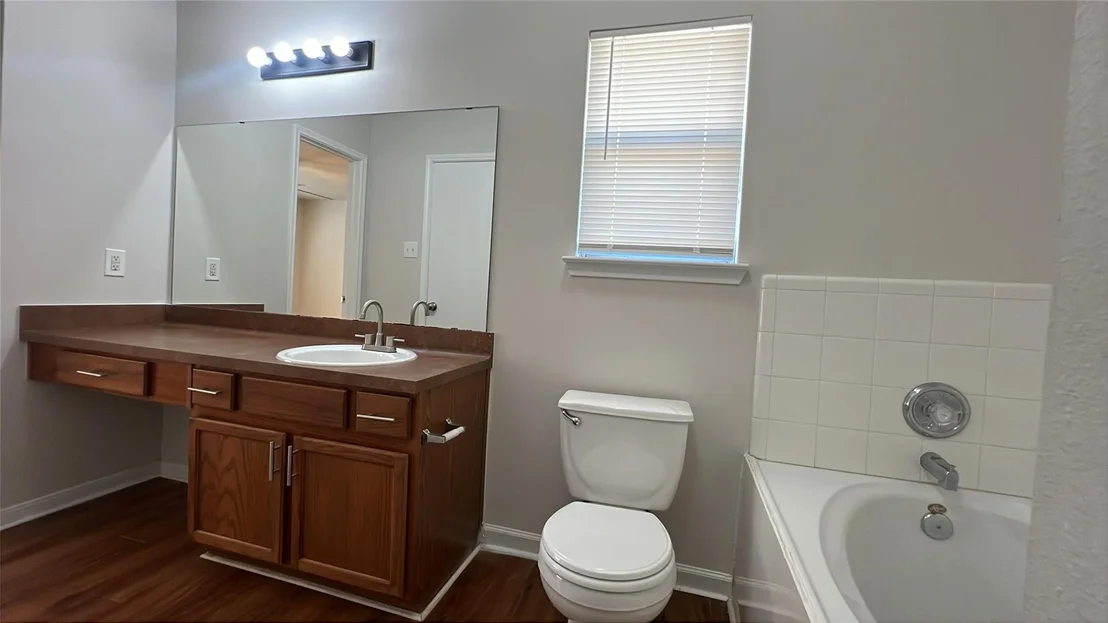 Photo of 6411 Halstead Meadows Cir